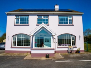 Browne's Bed &amp; Breakfast in Dingle